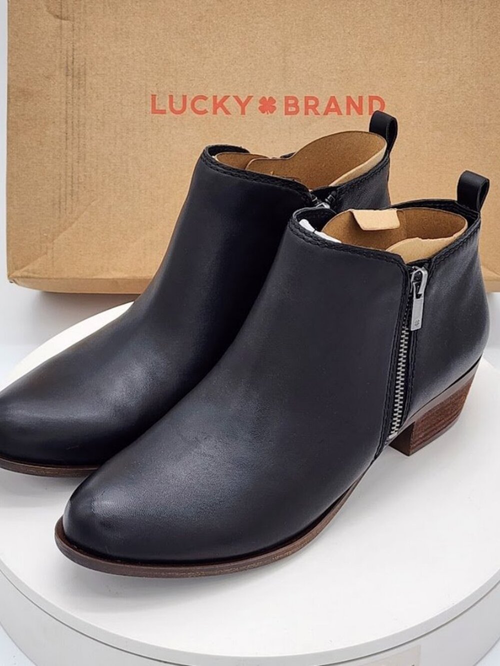 Lucky Brand Basell Black Glove Nappa Leather Ankle Booties Women’s Size 9.5 - Picture 6 of 9